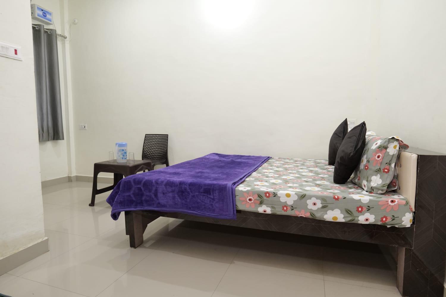 Hotel Jaanvi โอร์ชชา ภายนอก รูปภาพ